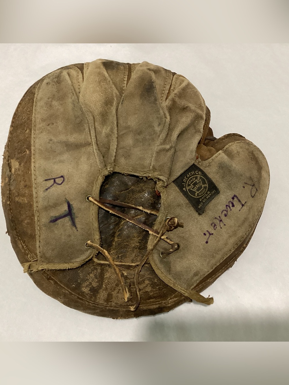 Antique, Early piece of baseball history. A.J. Reach Leather Co. Original Mitt
